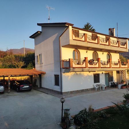 Ruggiero "Casa Vacanze" Vallo della Lucania Exteriör bild