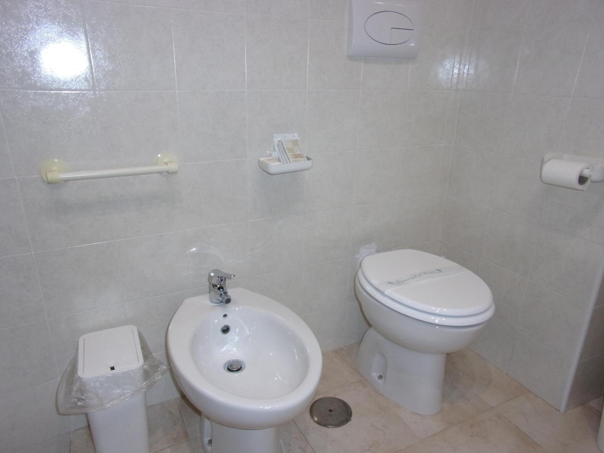 Ruggiero "Casa Vacanze" Vallo della Lucania Exteriör bild